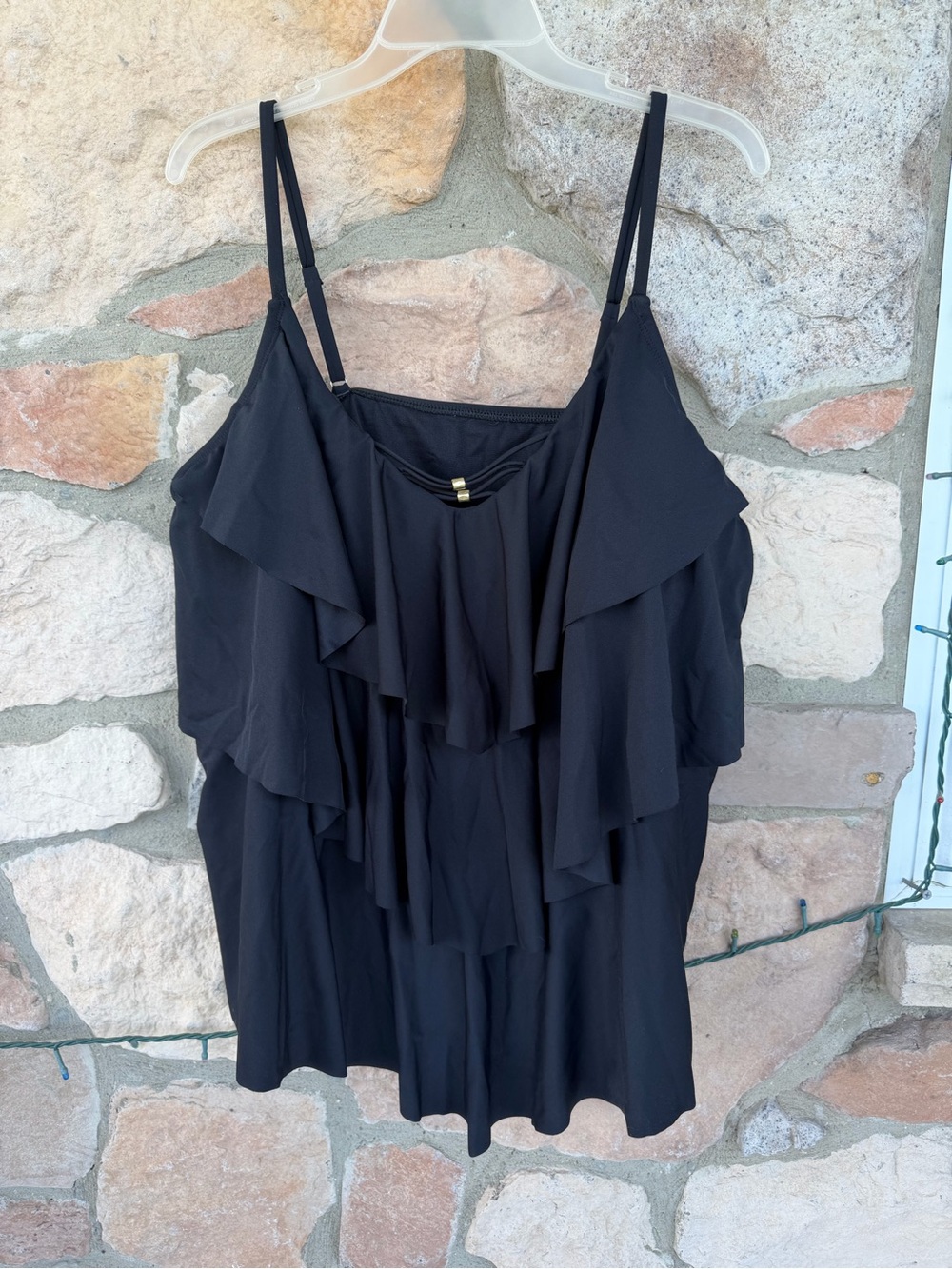 Women’s 3x swim top